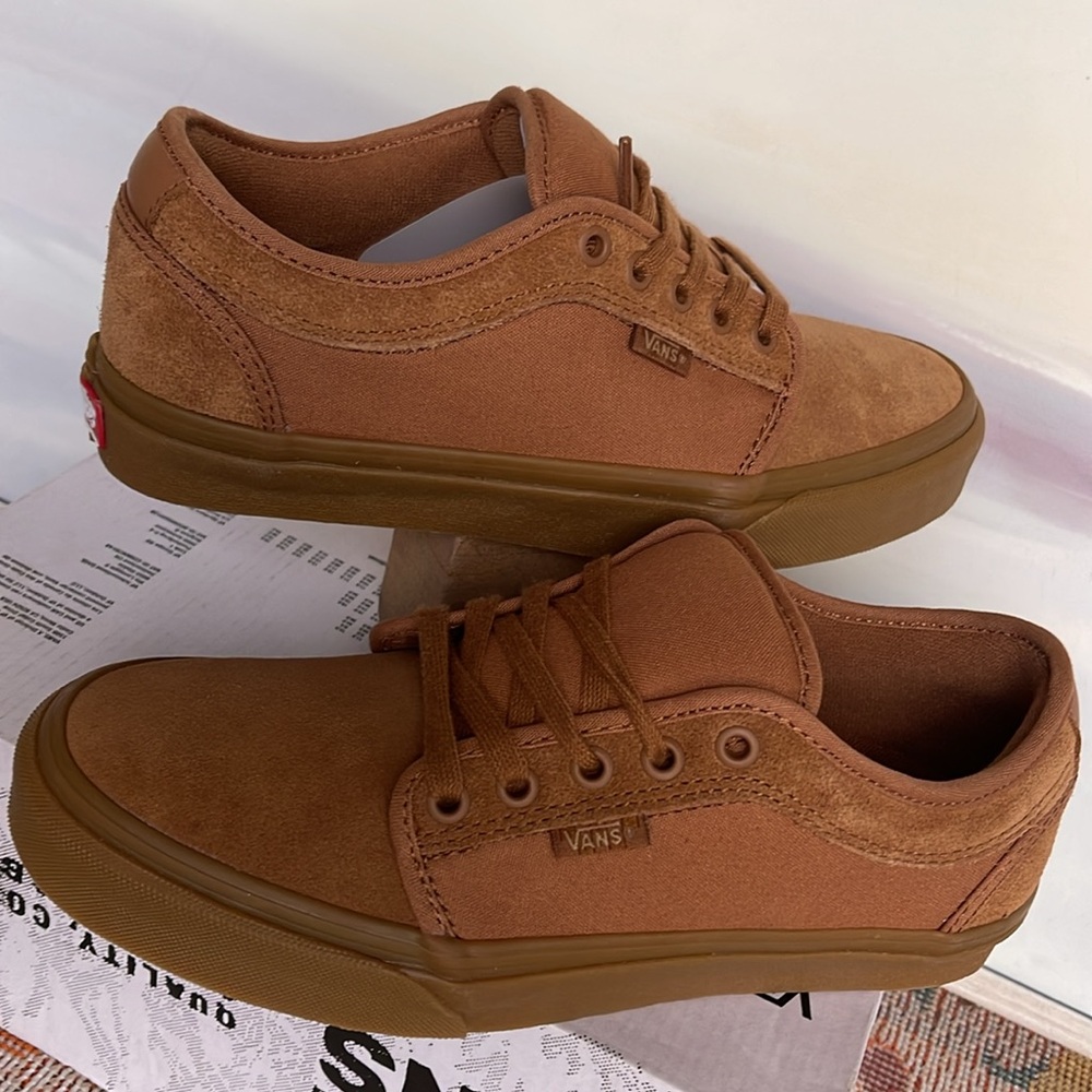 Vans Men’s Skate Chukka Low
Light Brown/Gum
VN0A4BX4BGZ
Sneakers - Picture 10 of 16